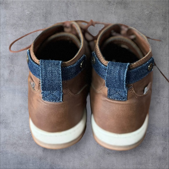 G.H. Bass Brown Chukka Boots Atwater Mid Top Lace-Up - Picture 3 of 14